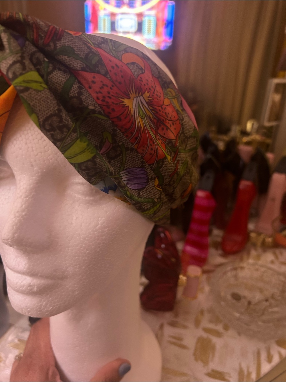 Gucci Floral Twist Headband in Gray with Multicolor Accents - Picture 4 of 14